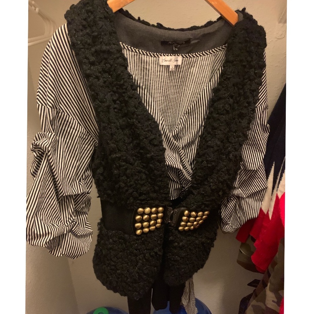 Tight sexy womendress with fur vest